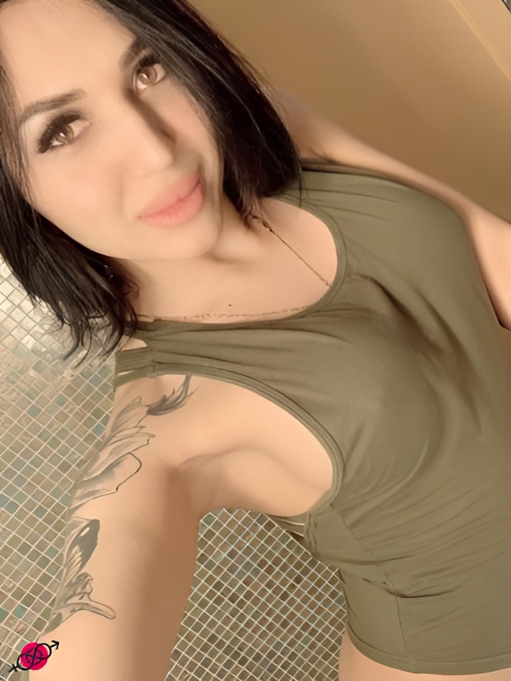 Летиция привлекальеная девушка из Лодейного поля цена от 1500 руб