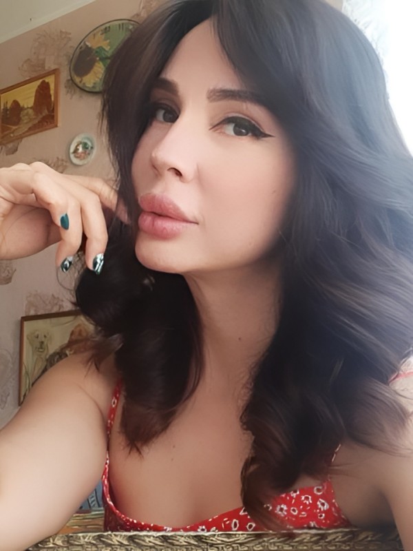 Филиция привлекательная девушка из Лодейного поля цена от 2500 руб