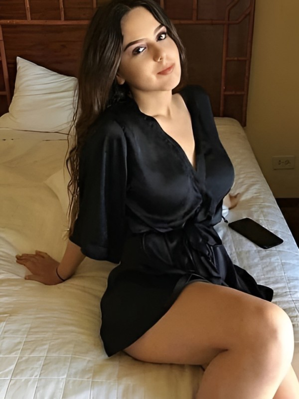 Полина привлекательная девушка из Лодейного поля цена от 10000 руб