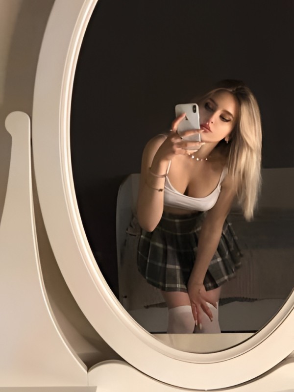 Тамара привлекательная девушка из Лодейного поля цена от 2000 руб