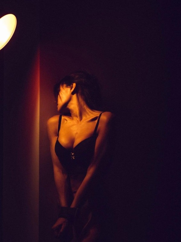 Инна привлекательная девушка из Лодейного поля цена от 7000 руб