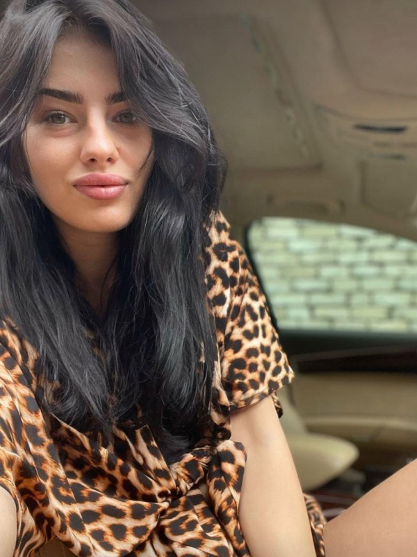 Регина привлекательная девушка из Лодейного поля цена от 11000 руб