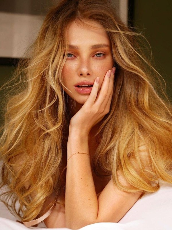 Анжела привлекательная девушка из Лодейного поля цена от 4000 руб